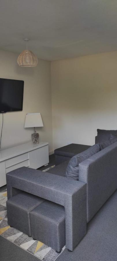 Garden Flat At The Infamous Piltdown Man Pub Apartment Fletching Exterior foto